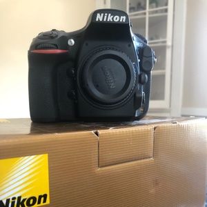 Nikon 810 Camera